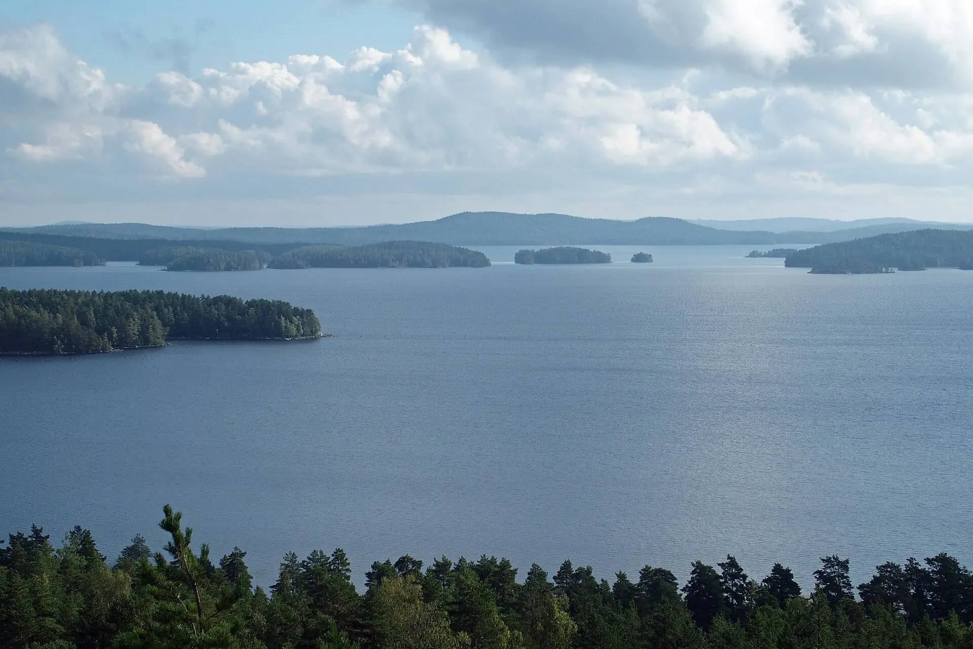 Päijänne Kullasvuoren näkötornista Padasjoella